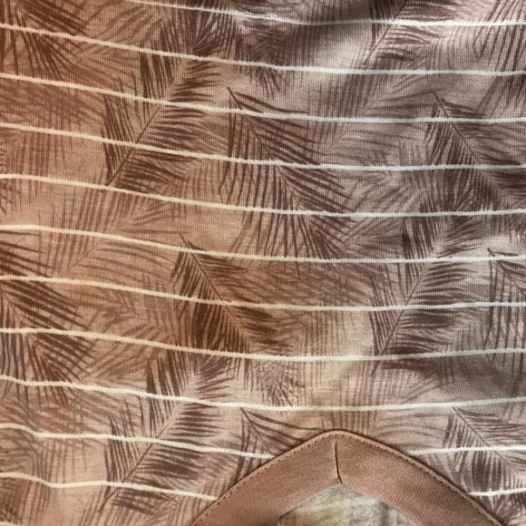 NWT Zumiez tees - Picture 4 of 6